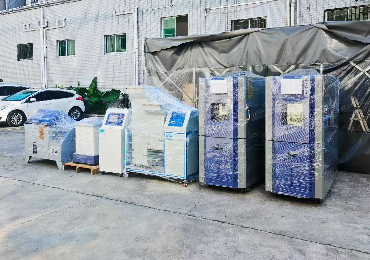 恒温恒湿试验箱、盐雾试验箱、电磁振动试验机及双滚筒跌落机 恒温恒湿试验箱、盐雾试验箱、电磁振动试验机及双滚筒跌落机